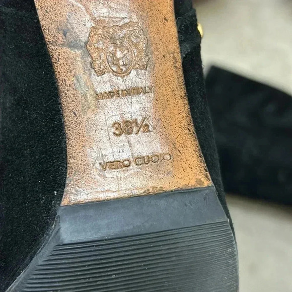 Bruno magli  suede kitten heels pointy toe boots - Picture 5 of 6